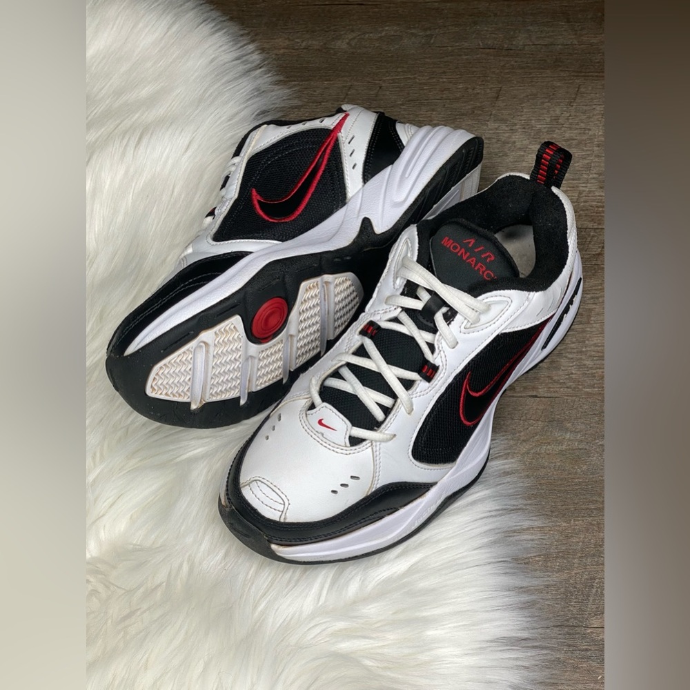 2019 Nike Air Monarch IV Cross Training Shoe - Picture 7 of 8